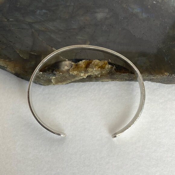 Sterling Silver 925 Stamped “Follow Your Inner Compass” Oval Cuff Bracelet 6.75" - Picture 6 of 16